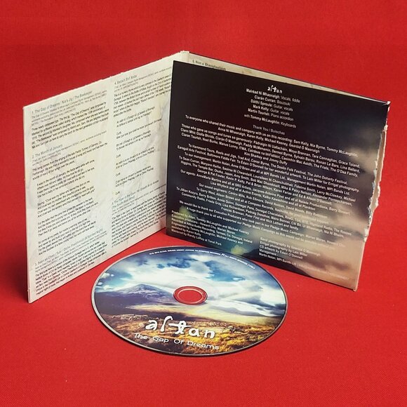 Altan The Gap of Dreams CD Signed 2018 - Picture 7 of 10